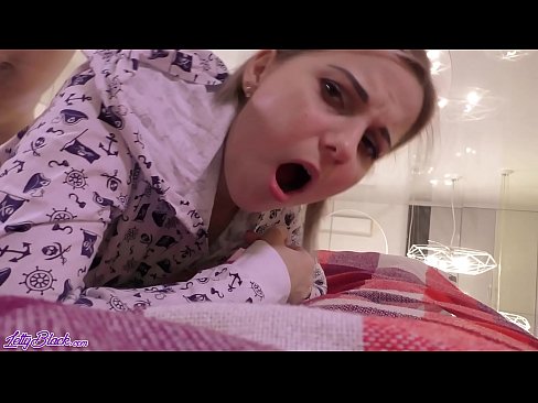 ❤️ Seksikas ema neelab ja pregistyle seks - sperma lähedalt üles ☑ Kõva porno at us ☑